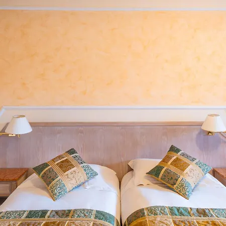 ホテル グランド ディノ バヴェーノ