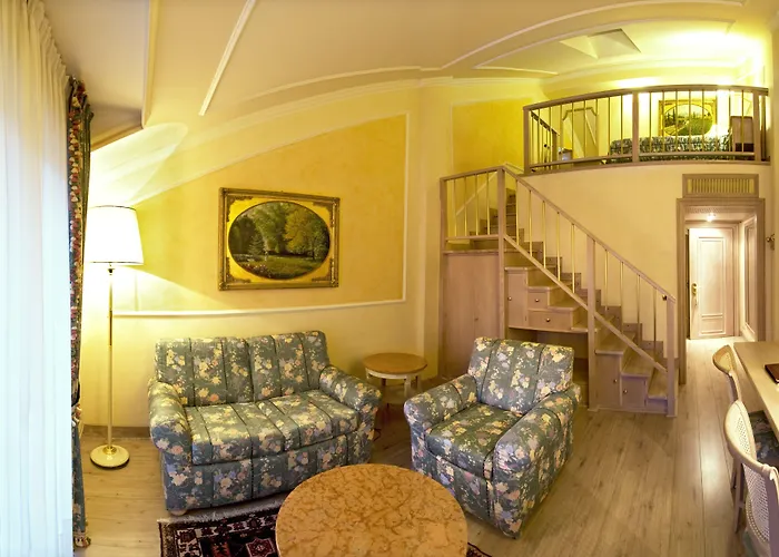 ホテル グランド ディノ 4*