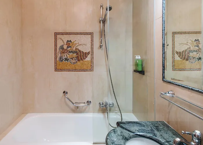 グランド ディノ 4*