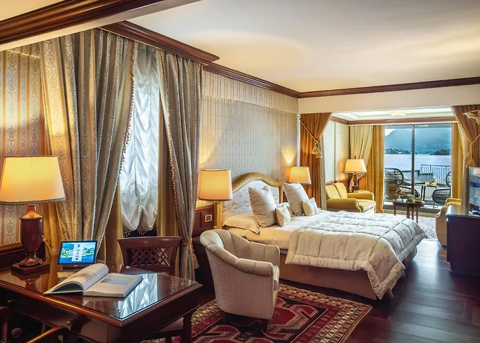 グランド ディノ ホテル 4*